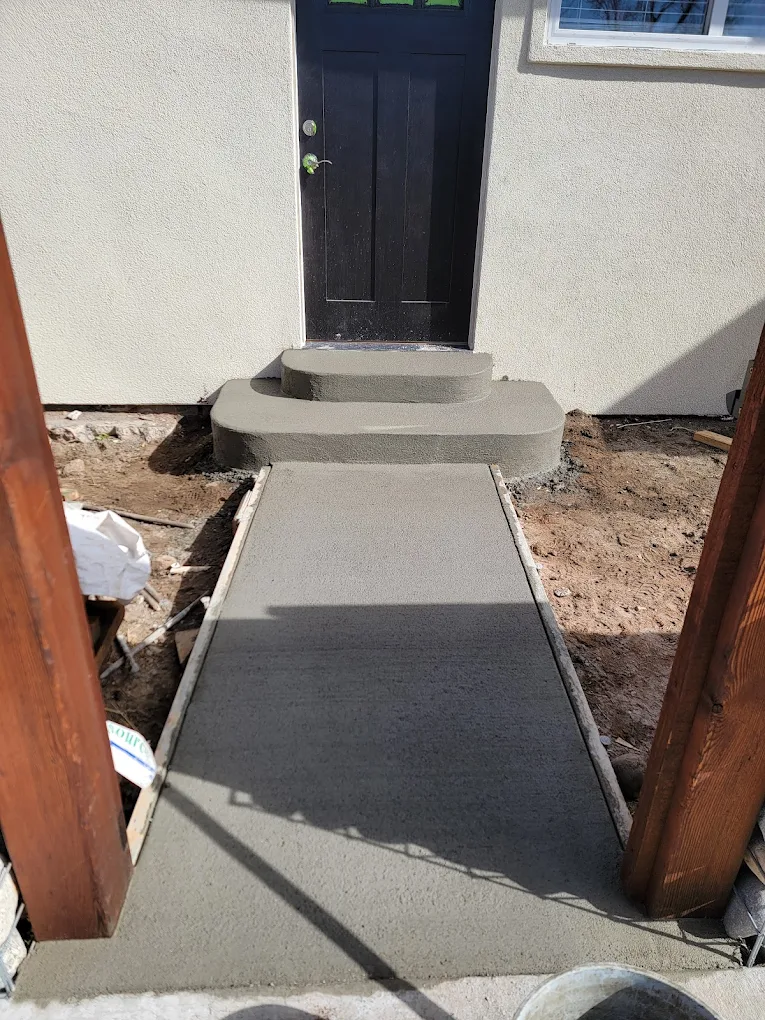 Textured decorative patio finish by 2 Brothers Concrete, Buena Vista CO
