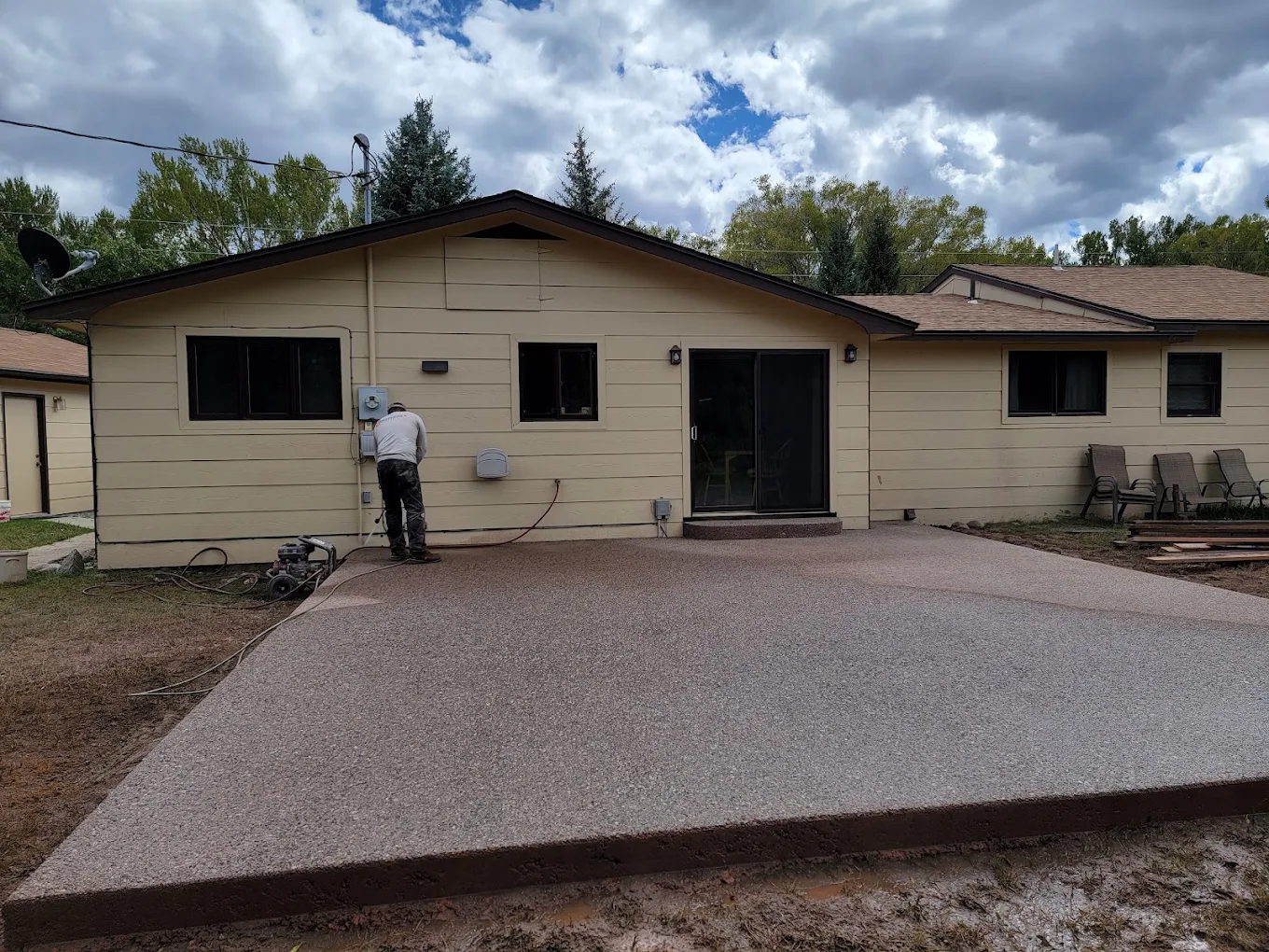 Custom stamped patio with border detail in Buena Vista, Colorado